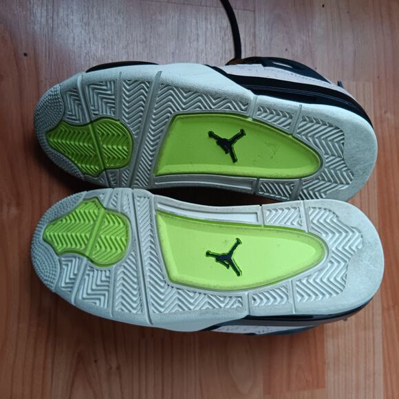 Nike Air Jordan 4 Retro Silt Red Splatter Womens Sz 7 Q9129-601 - Picture 8 of 9